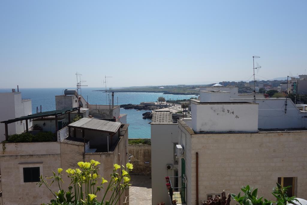 Arco Sallustio Monopoli Exterior foto